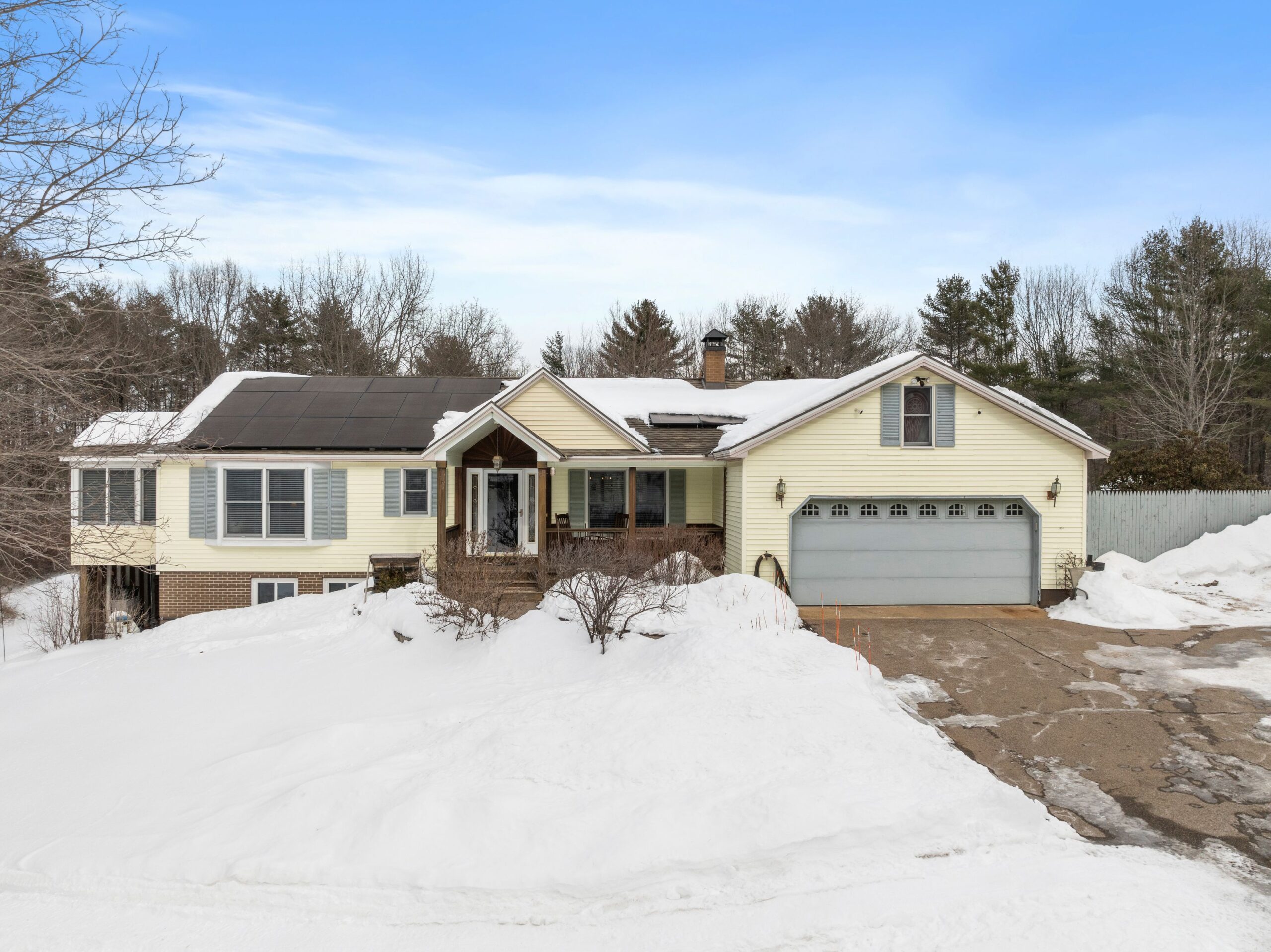 🏡 NEWLY listed! Lakes Region Retreat | Belmont, NH 🌲