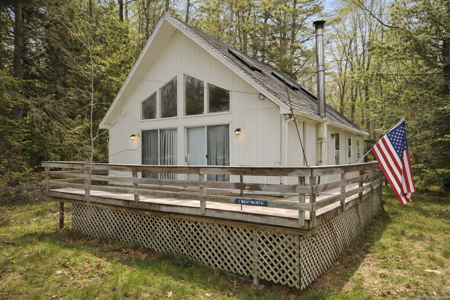 FOR SALE! 1 Wentworth Lane, BARNSTEAD