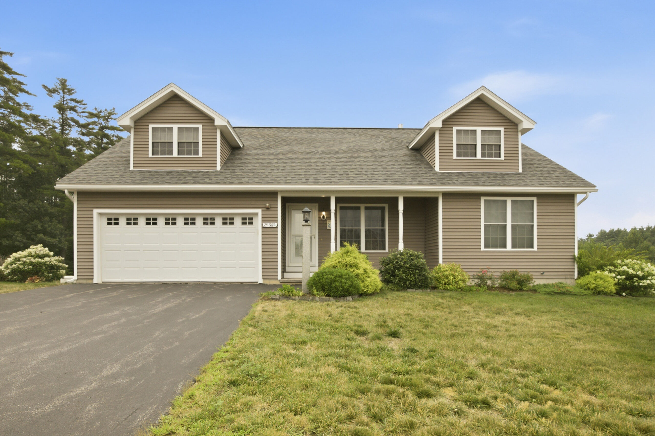 COMING SOON! 🎉 25 Violet Way, Loudon