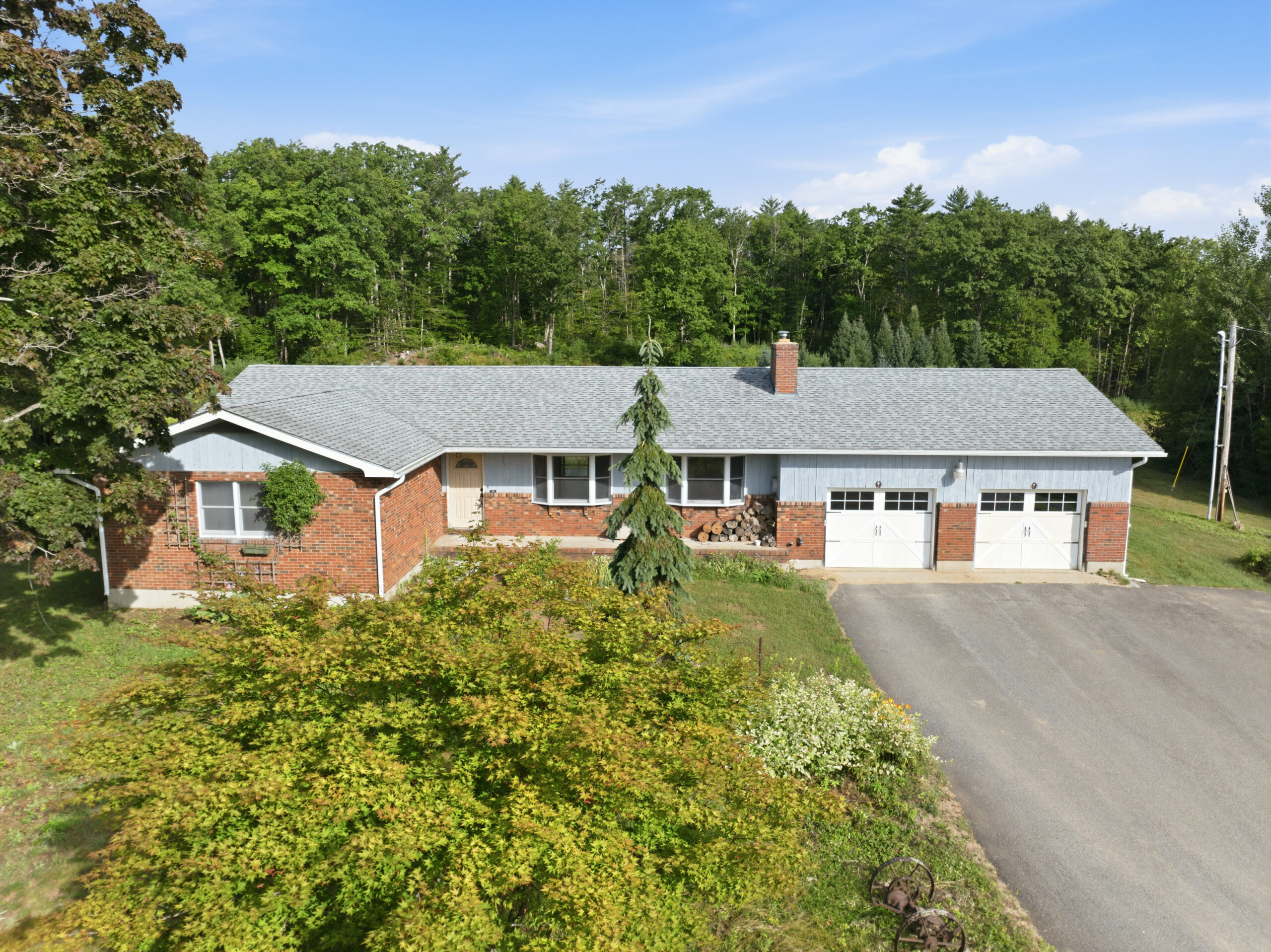 🏡 ANNUAL RENTAL AVAILABLE — 15 ACRES! 🌿🐴